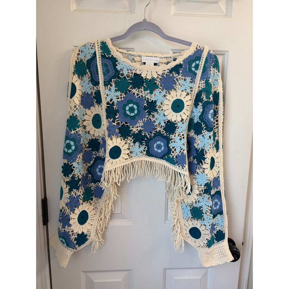 NWT House of Harlow 1960 Crochet Fringe Poncho Floral 70s Boho Sweater